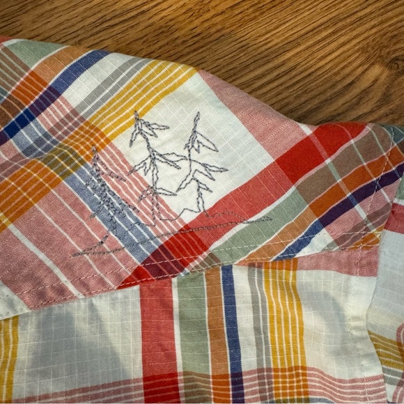 Patagonia Mens Shirt Red ORGANIC Cotton Button Up Outdoor Hiking Plaid - L - Picture 12 of 14